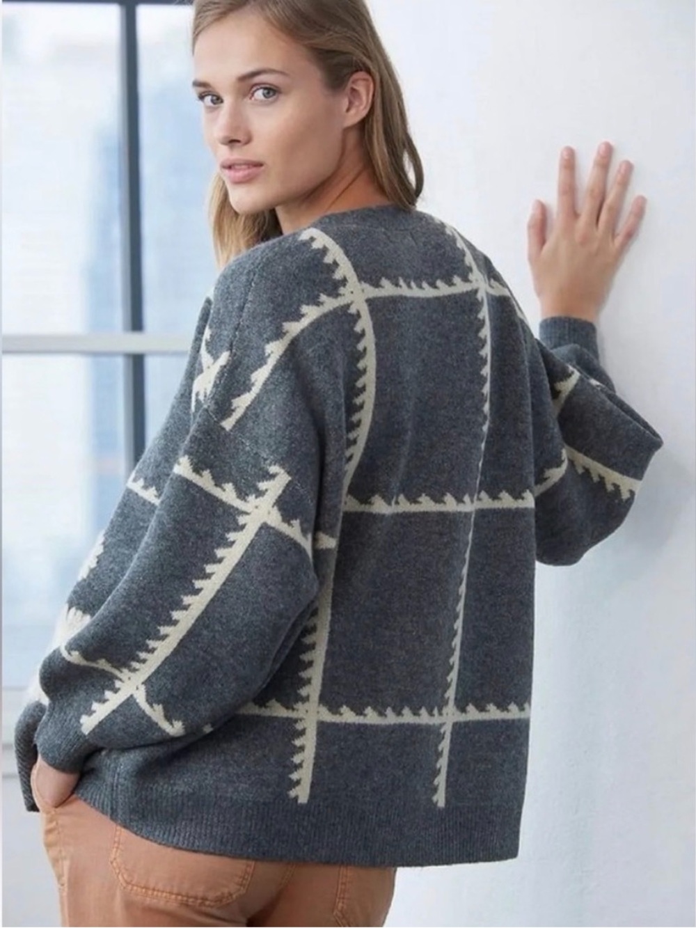 By Anthropologie Catherine Embroidered Floral Open Knit Cardigan - Picture 3 of 14